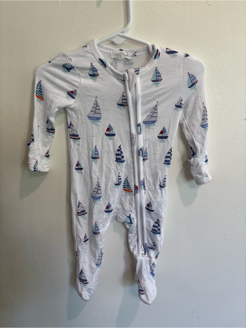 Angel Dear bamboo 0-3 month Sailboat Print White Baby Footed One-Piece